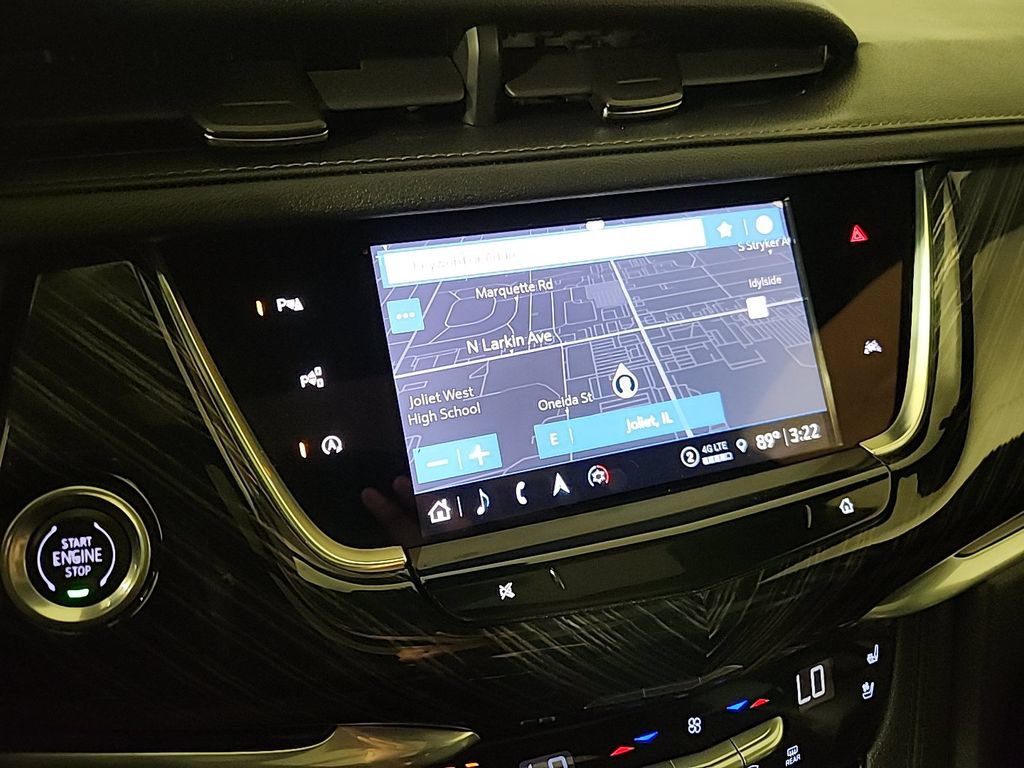 Used 2024 Cadillac XT6 Premium Luxury w/ Technology Package AWD/4WD image 18