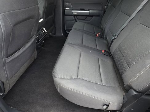 Used 2022 Ford F150 XLT w/ Equipment Group 302A High image 9