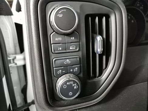 Certified 2022 Chevrolet Silverado 1500 W/T w/ WT Value Package image 16