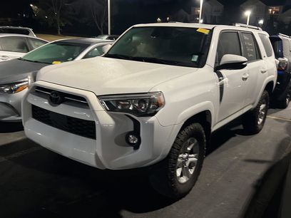 Certified 2024 Toyota 4Runner SR5 Premium w/ Moonroof Package