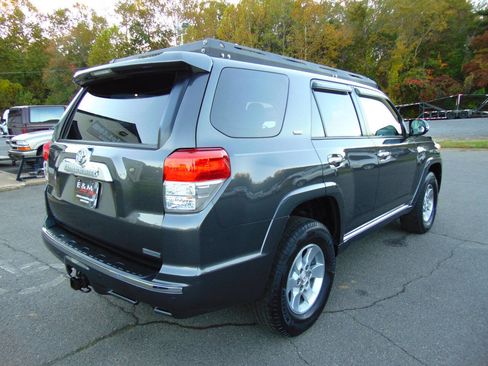 Used 2012 Toyota 4Runner SR5 image 69