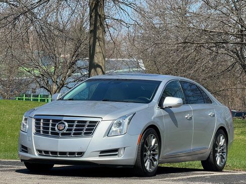 Used 2014 Cadillac XTS Premium AWD/4WD image 4