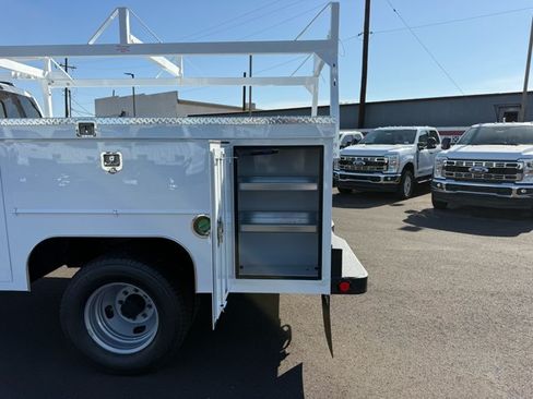 New 2026 Ford F350 XL w/ XL Chrome Package AWD/4WD image 14