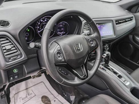 Used 2022 Honda HR-V Sport image 10