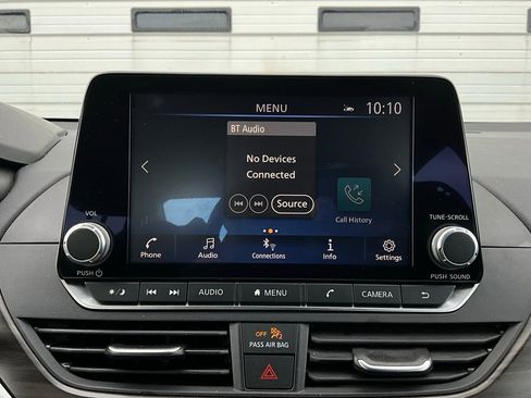 Used 2025 Nissan Altima 2.5 SV image 28