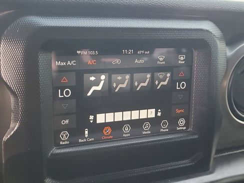 Used 2019 Jeep Wrangler Unlimited Sport S image 18