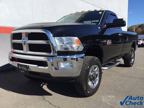 Used 2014 RAM 2500 SLT w/ Popular Equipment Group image 5