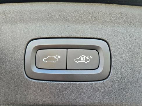 Used 2022 Polestar Polestar 2 w/ Plus Package AWD/4WD image 23