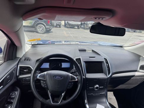 Used 2020 Ford Edge Titanium AWD/4WD image 8