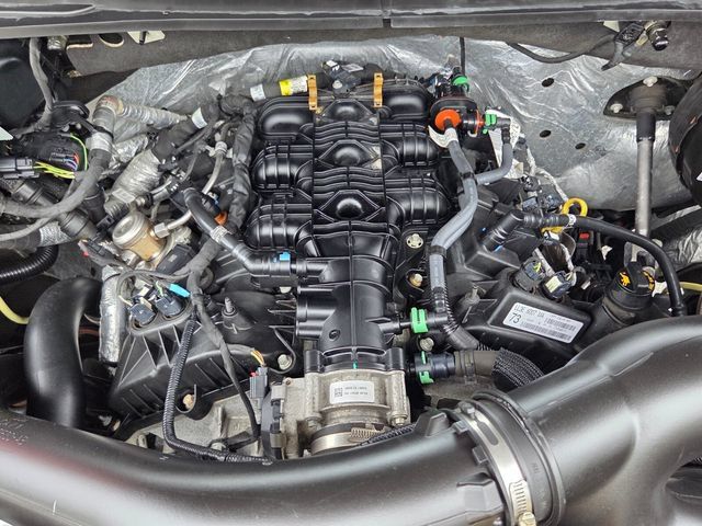 Used 2021 Ford Expedition XLT RWD image 24