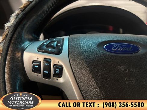 Used 2014 Ford Explorer XLT w/ Equipment Group 201A image 24