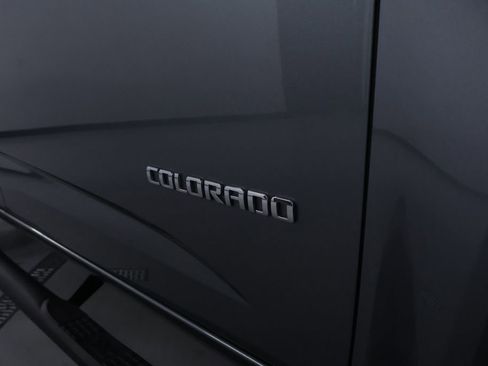 Used 2019 Chevrolet Colorado ZR2 image 10