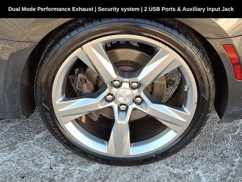 Used 2018 Chevrolet Camaro SS image 15