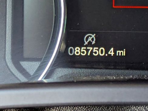 Certified 2017 Ford F150 Platinum w/ Equipment Group 701A Luxury image 19