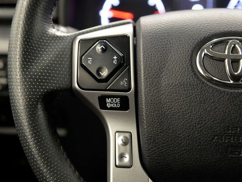 Used 2021 Toyota 4Runner SR5 image 22