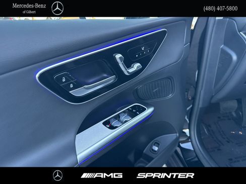 Certified 2025 Mercedes-Benz GLC 300 4MATIC image 11