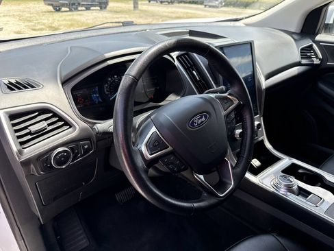 Used 2024 Ford Edge SEL AWD/4WD image 13