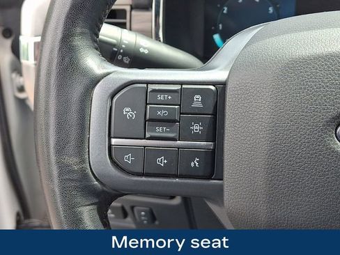 Used 2024 Ford F150 Lariat AWD/4WD image 7