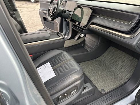 Used 2023 Rivian R1S Adventure image 27