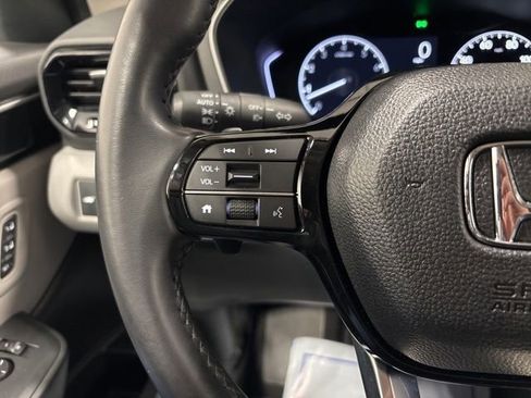 Certified 2023 Honda Pilot Touring image 26