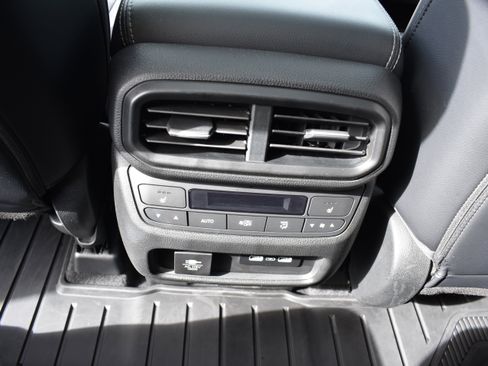 Certified 2023 Honda Pilot Elite image 32