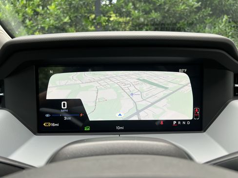 New 2027 Chevrolet Bolt RS FWD image 22