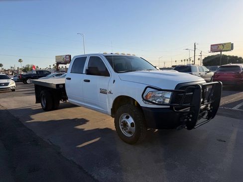 Used 2017 RAM 3500 Tradesman w/ Cold Weather Group image 12