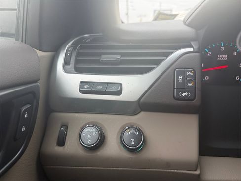 Used 2019 Chevrolet Tahoe Premier image 30