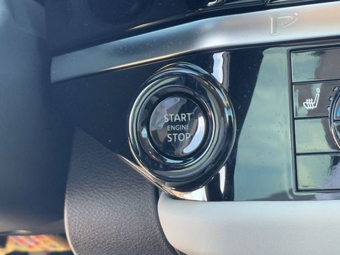 New 2026 Nissan Pathfinder SL AWD/4WD image 24