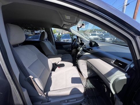 Used 2014 Honda Odyssey LX image 14