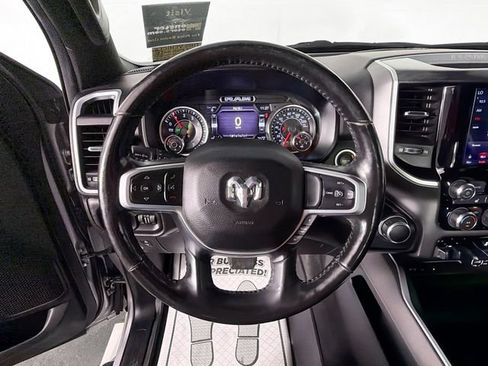 Used 2019 RAM 1500 Big Horn AWD/4WD image 11