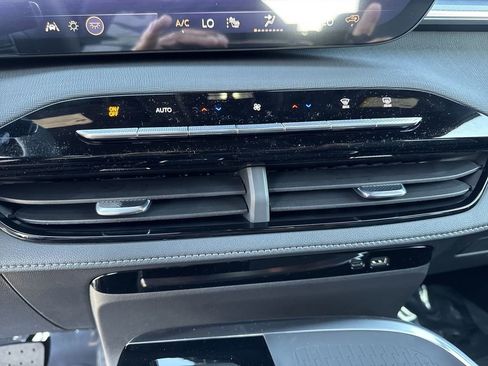 New 2026 Buick Enclave Sport Touring image 25