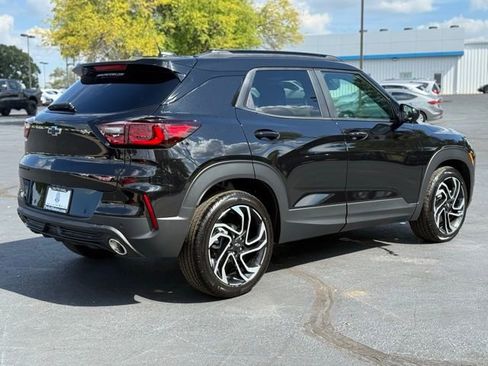 New 2026 Chevrolet TrailBlazer RS w/ Convenience Package FWD image 6