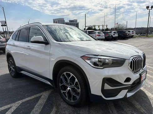 Used 2022 BMW X1 xDrive28i w/ Convenience Package AWD/4WD image 7