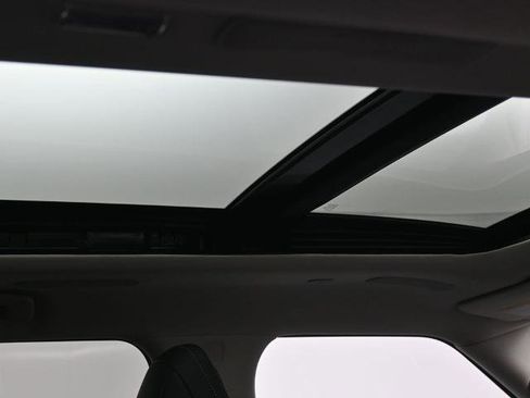 Certified 2025 INFINITI QX80 Sensory image 13