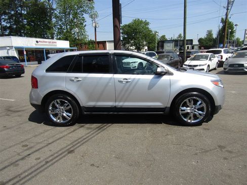 Used 2013 Ford Edge SEL FWD image 9