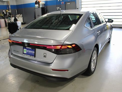 Certified 2023 Honda Accord LX image 39