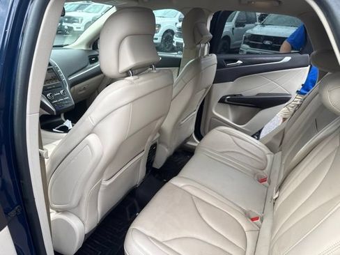 Used 2019 Lincoln MKC Reserve AWD/4WD image 25