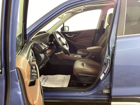 Used 2019 Subaru Forester Touring w/ Popular Package #3 AWD/4WD image 16
