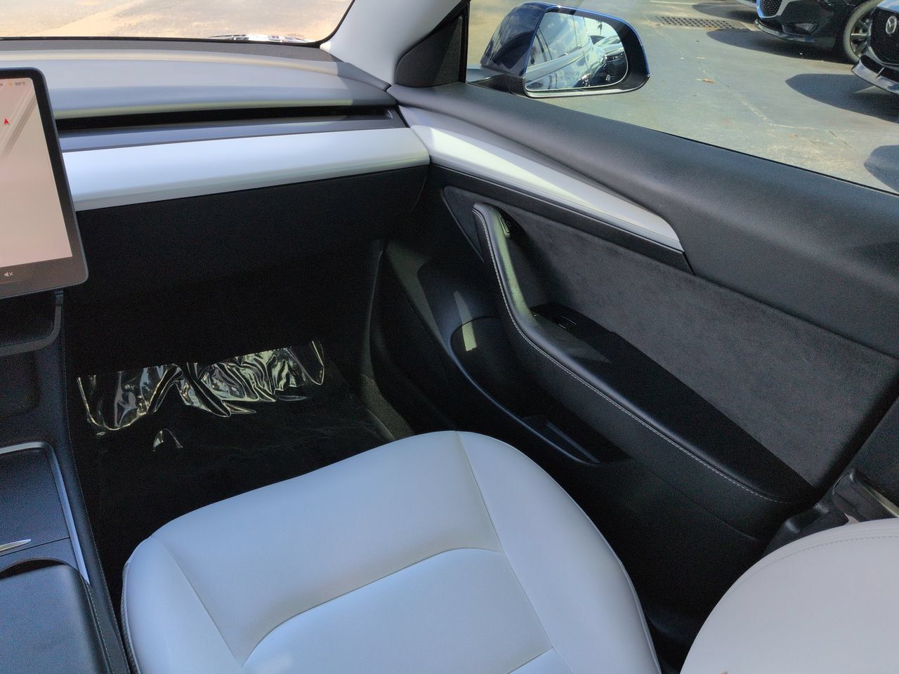 Used 2023 Tesla Model 3 Standard Range RWD image 16