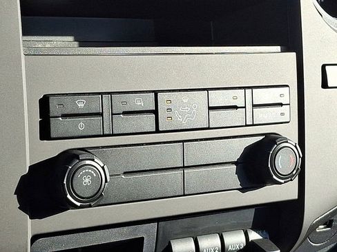 Used 2023 Ford F650 2WD Regular Cab Super Duty image 14