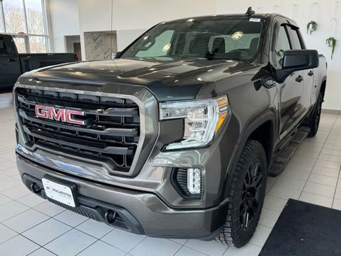 Used 2019 GMC Sierra 1500 Elevation w/ Elevation Value Package image 32