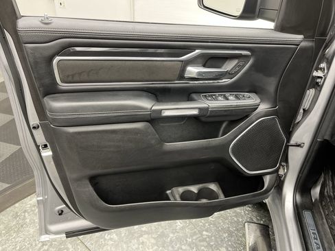 Used 2022 RAM 1500 Laramie w/ Sport Appearance Package AWD/4WD image 9