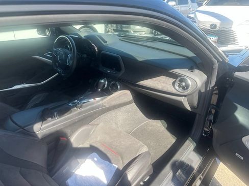 Used 2017 Chevrolet Camaro ZL1 RWD image 20