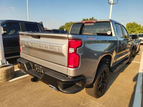 Used 2025 Chevrolet Silverado 1500 LT Trail Boss w/ Convenience Package II AWD/4WD image 6