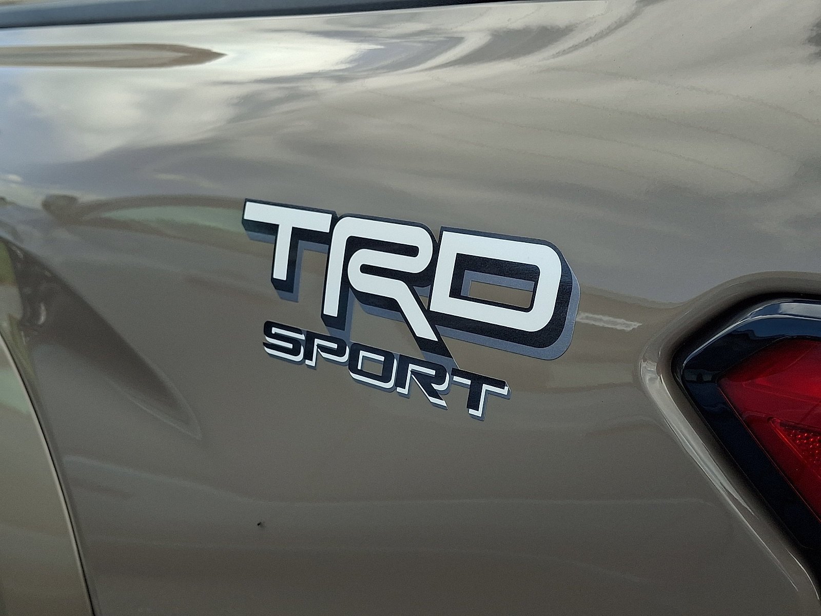 New 2026 Toyota Tacoma TRD Sport w/ TRD Sport Premium Package AWD/4WD image 6