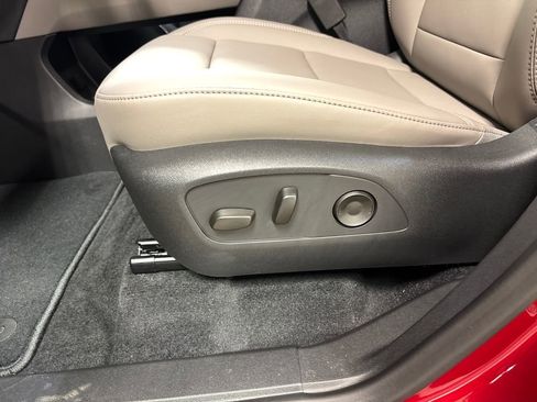 New 2026 GMC Acadia Elevation w/ Black Edition FWD image 23