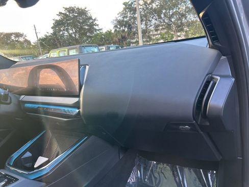 Used 2025 BMW X3 xDrive30i image 24