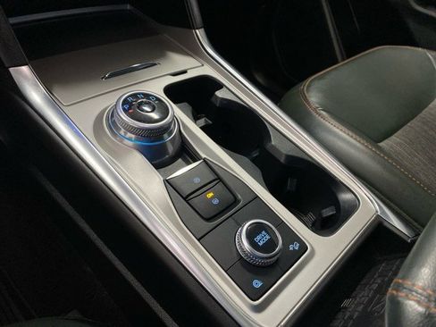 Certified 2022 Ford Explorer Timberline w/ Timberline Technology Package image 24