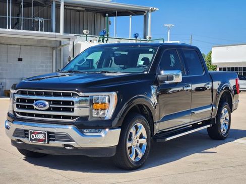 Used 2021 Ford F150 Lariat AWD/4WD image 3